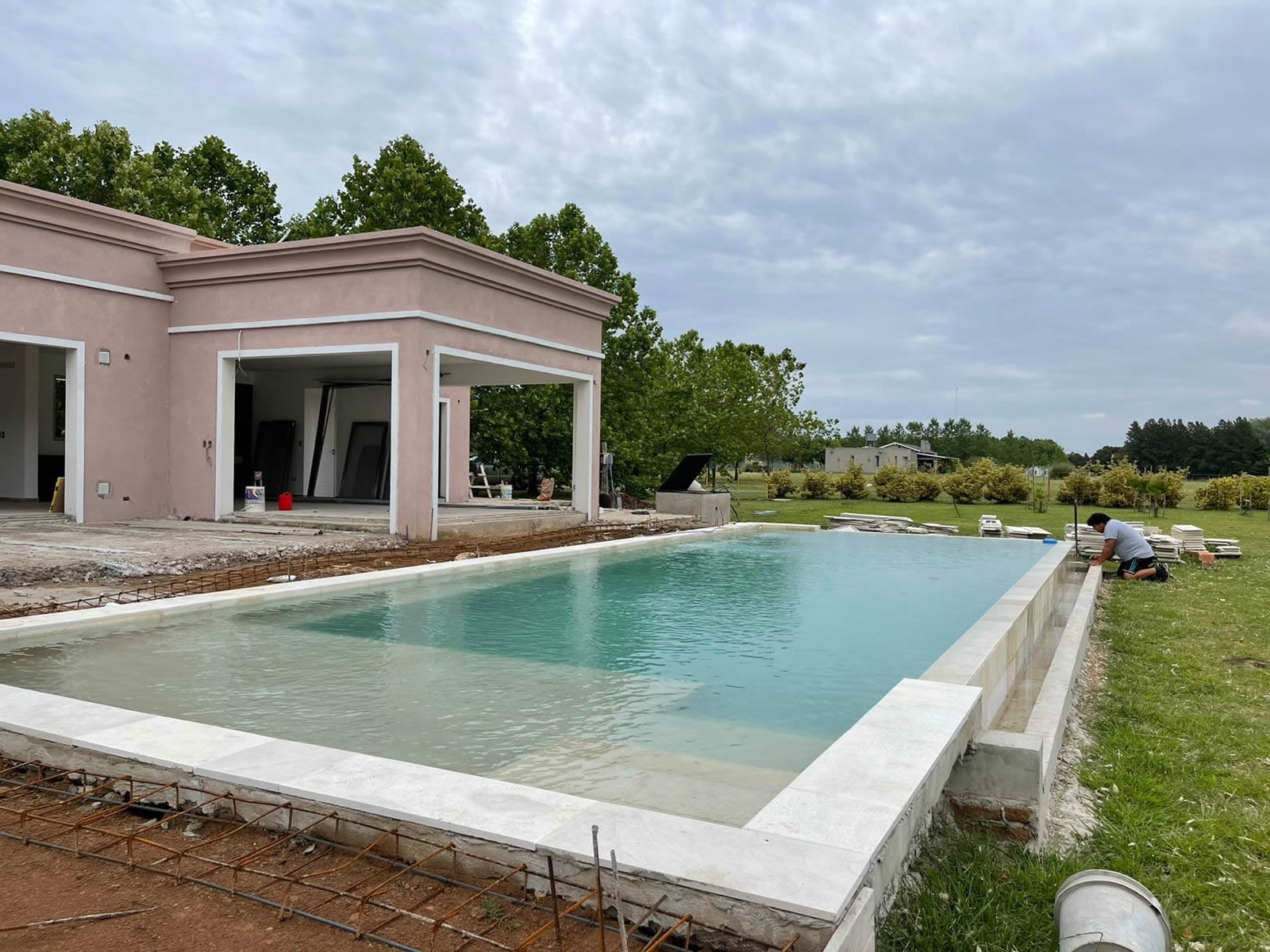 Piscina en Pilar